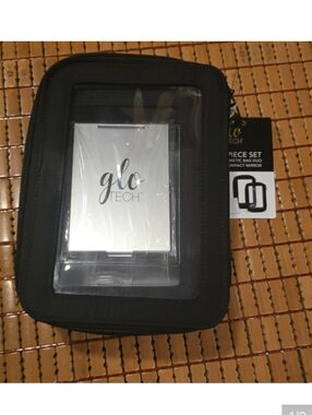 Glo Tech 3 Piece Cosmetic Bag Duo With Compact Mirror, New